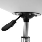 Fehér gurulós szék F94034