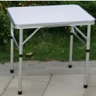 Összecsukható kempingasztal A04282