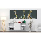 Kép - Színes mintás zsiráfok szürke háttéren