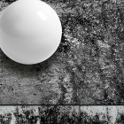 Fotótapéta - Gyöngyök a betonon