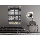 Kép - Chanel felirattal