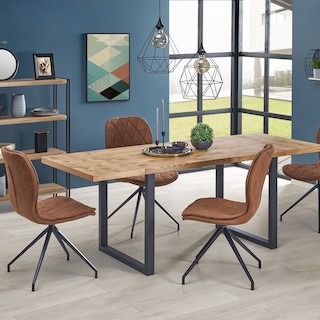 Egy praktikus megoldás: a kihúzható ebédlőasztal