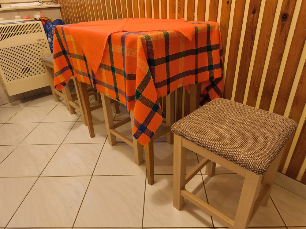 Favázas étkezőszék magyar szilva T21820-2-6430