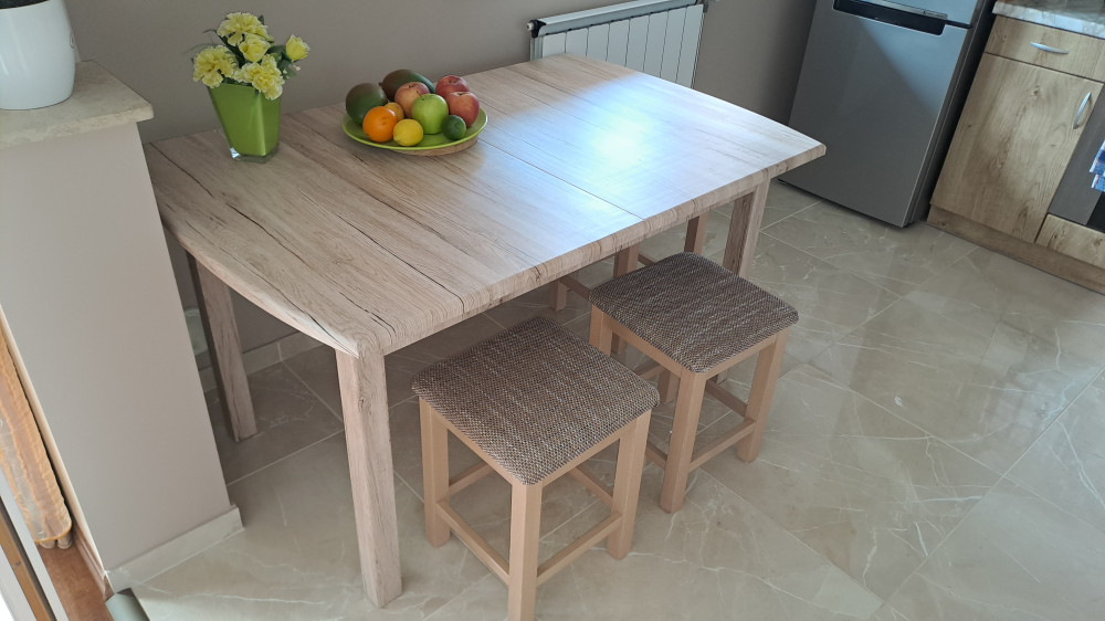 Favázas étkezőszék magyar szilva T21820-2-6430